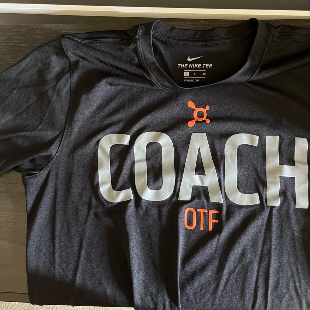 OTF NIKE Coach Short Sleeve Tee - Mens Size S